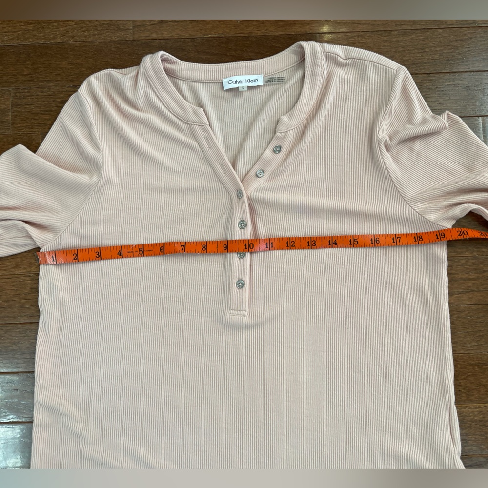 Calvin Klein Performance Ribbed Henley - Picture 4 of 7